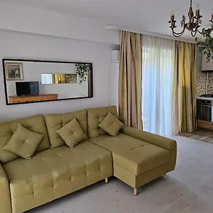  Apartment Manolaire Airport Romania